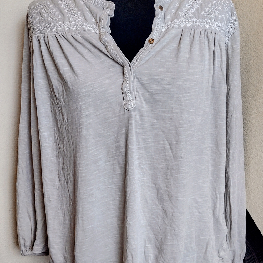 Lucky Brand Gray Embroidered Blouse